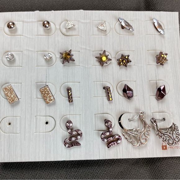 Topshop 11 Pair Earring Set - Picture 1 of 5